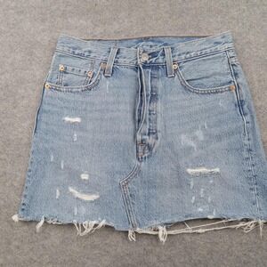 Levis Denim Mini Skirt Womens 26 Blue‎ Distressed Raw Hem 100% Cotton 5 Pocket